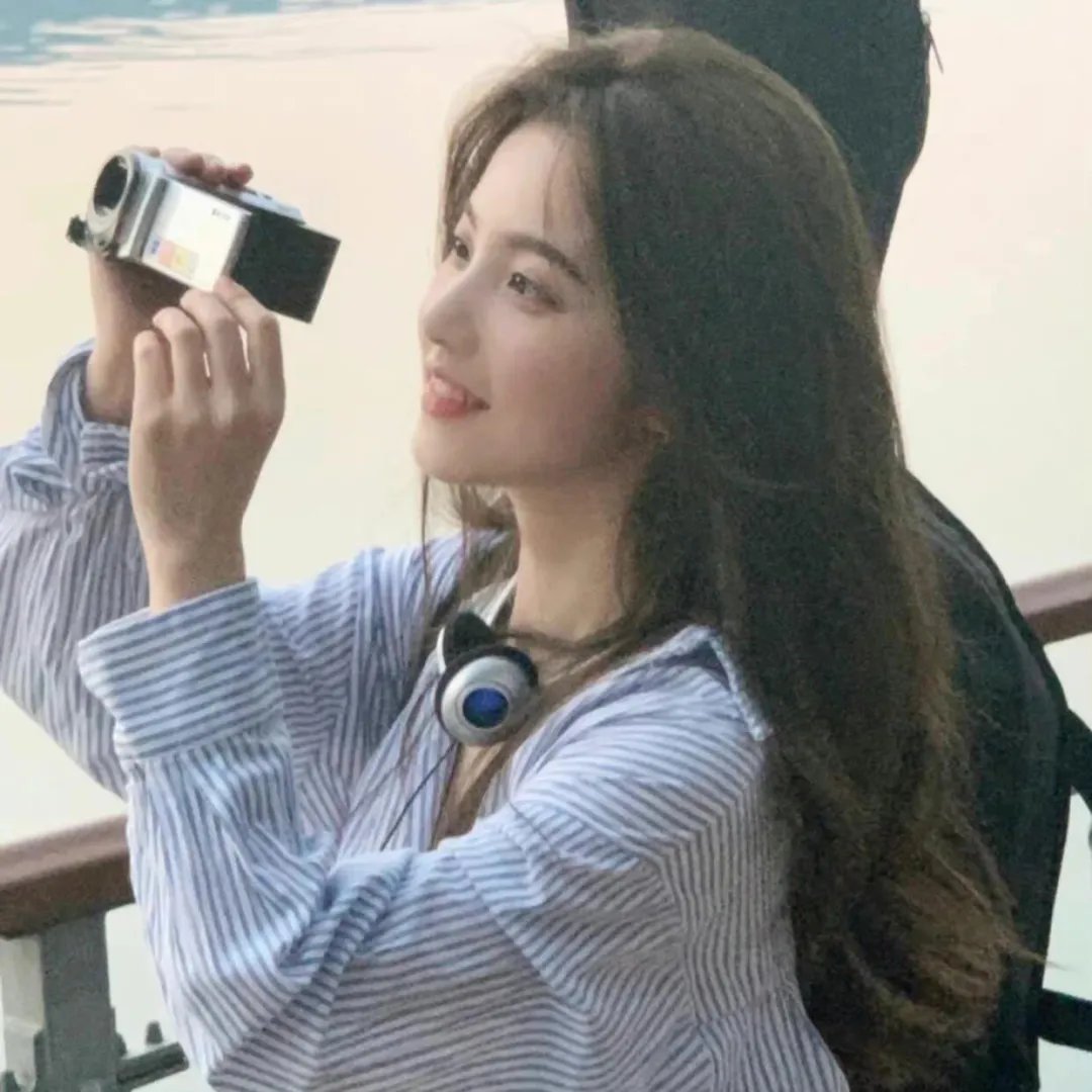 杜宾专员：敌人的姐妹